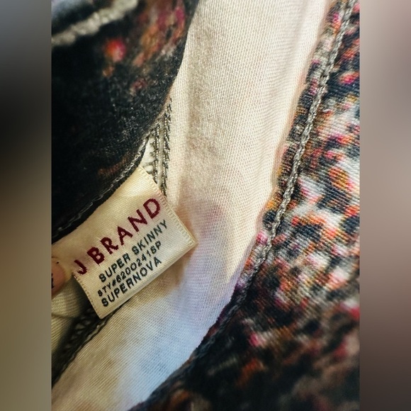 NEW! JBRAND LUXURY SUPERNOVA Galaxy Super Skinny Jeans Size 27 Premium - Picture 6 of 8